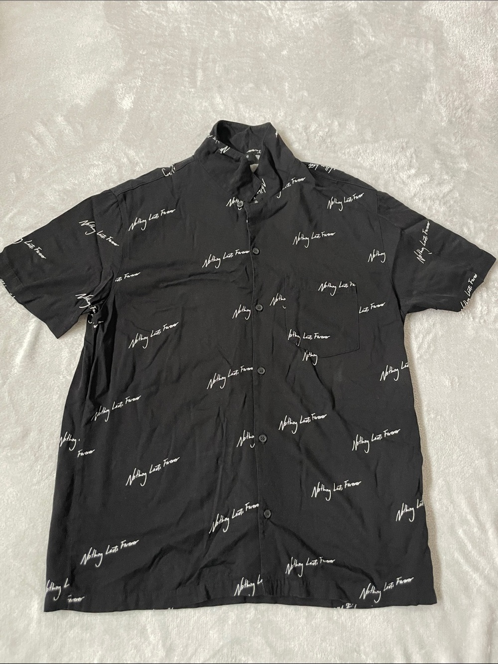Forever 21 Short-Sleeve Button-Up Shirt
